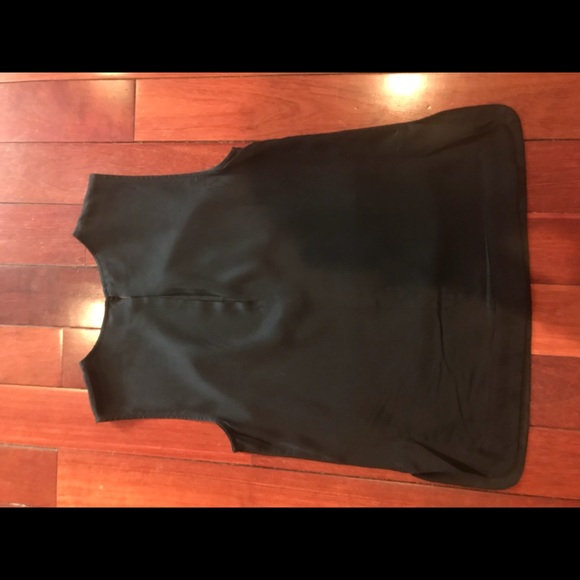 Equipment Sleeveless Leather Top - Picture 6 of 7